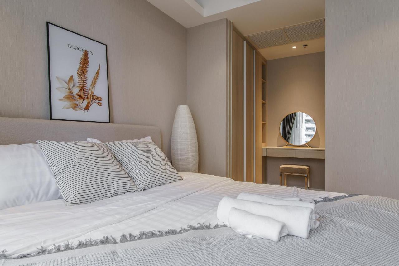 Sukhumvit 11#Luxury#Pool#Gym#Bts Nana&Mrt Sukhumvit#1Br#Max4Ppl Apartment Bangkok Ngoại thất bức ảnh